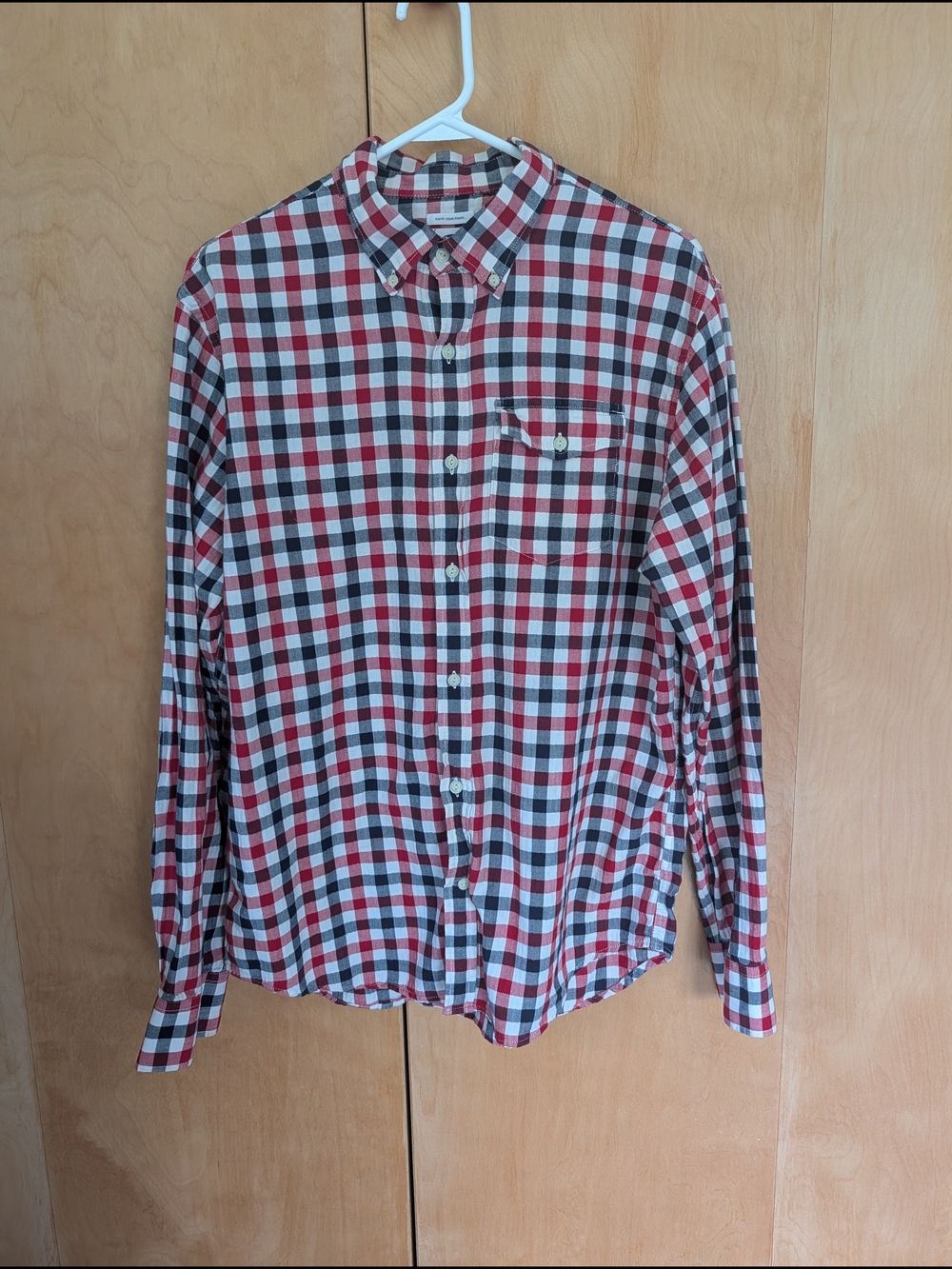 Old Navy Men's Casual Button Down Long Sleeve Shirt Large Slim fit Classic fit